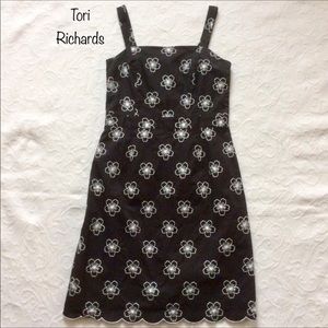 🌸 Tori Richard spaghetti strap dress! Embroidered